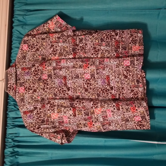 Christopher & Banks Top - Picture 4 of 4